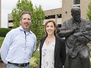 2017 Sabin Fellow, Amy Rossi, with Dr. David Hildeman Image of 2017 Sabin Fellow, Amy Rossi, with Dr. David Hildeman